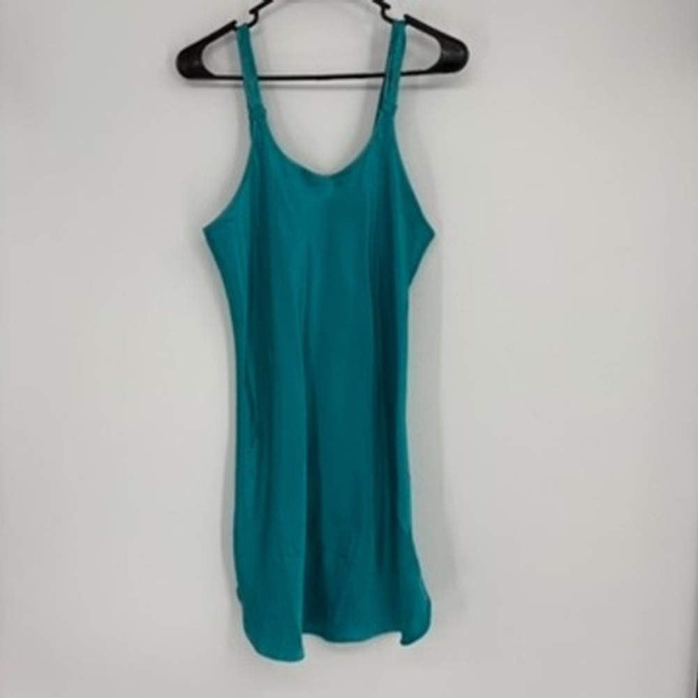 Go Softly Chemise Nightgown Size M‎ Teal Satin Sleeveless Scoop Neck Sleepwear